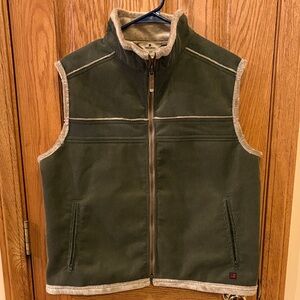 Woolrich Women’s Olive Green Fleece-Lined Vest